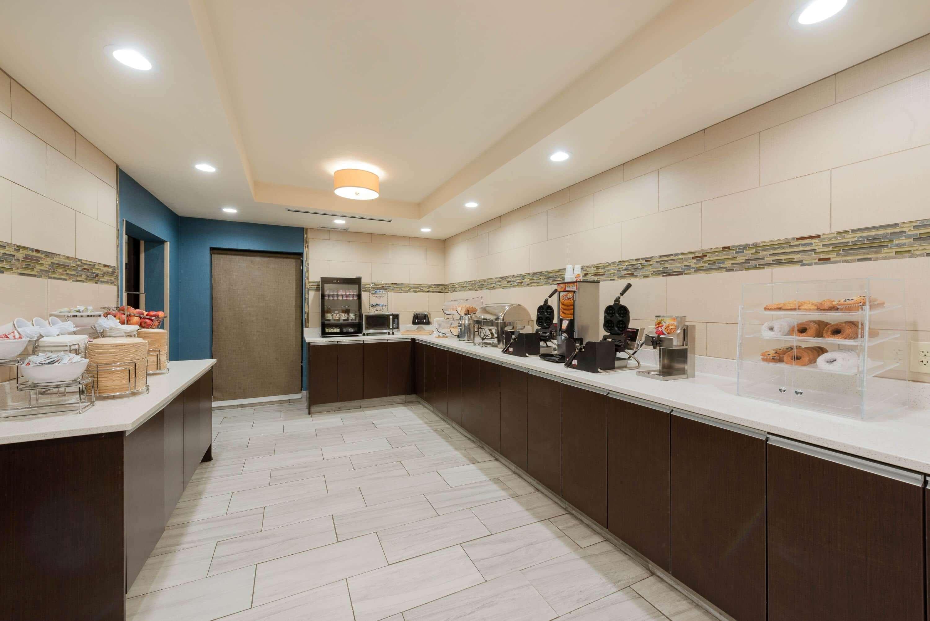 La Quinta By Wyndham Columbus - Grove City Bagian luar foto