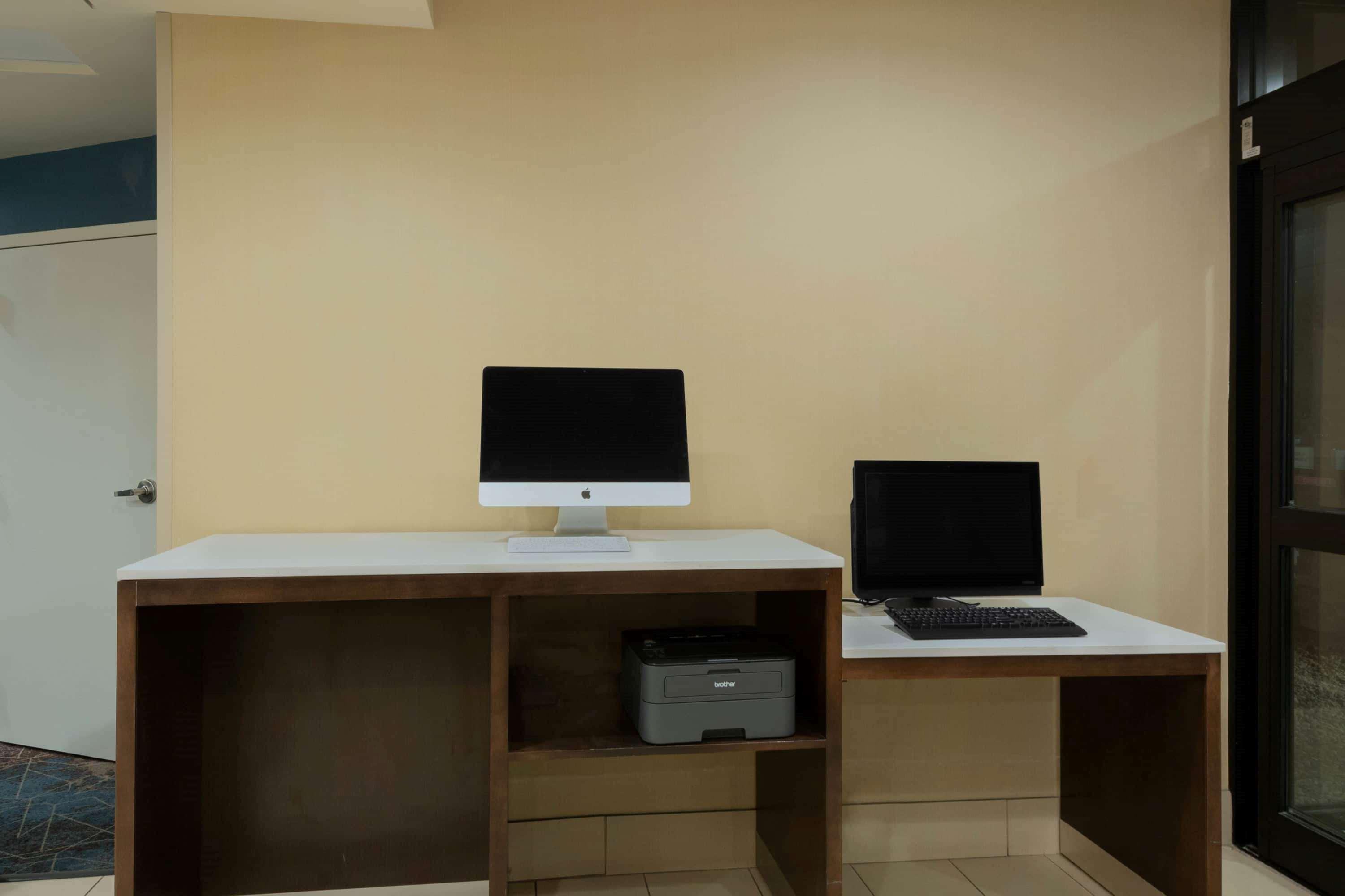 La Quinta By Wyndham Columbus - Grove City Bagian luar foto